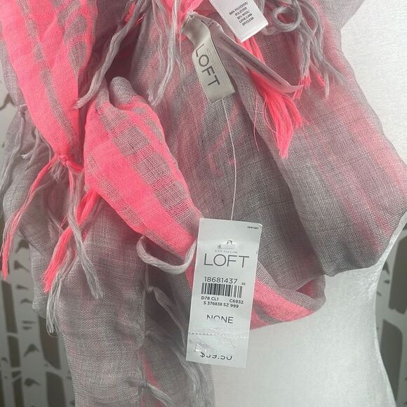 Ann Taylor LOFT Sheer Wool Blend Fringe Trim Scarf NEW $39.50 - Picture 8 of 8
